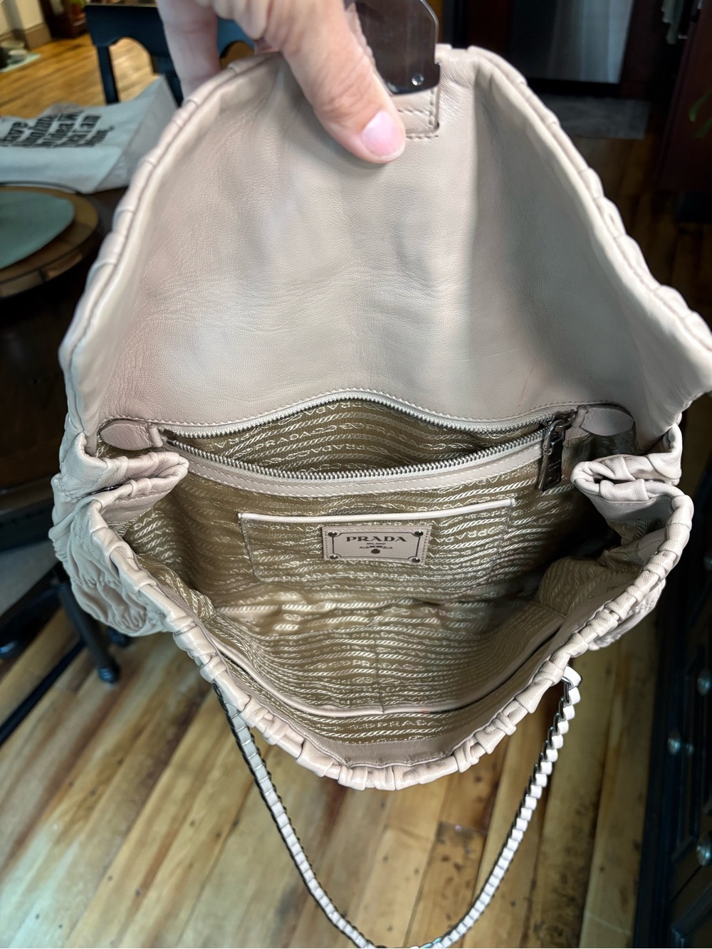 Authentic Prada Gaufre Nude Leather Shoulder bag - Picture 10 of 14